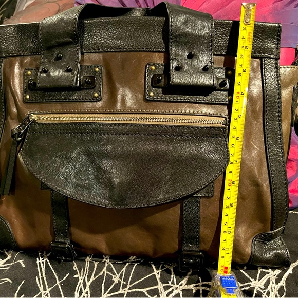 Large Chloe Weekender Bag 👜 - Picture 7 of 15